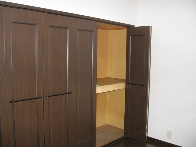 closet