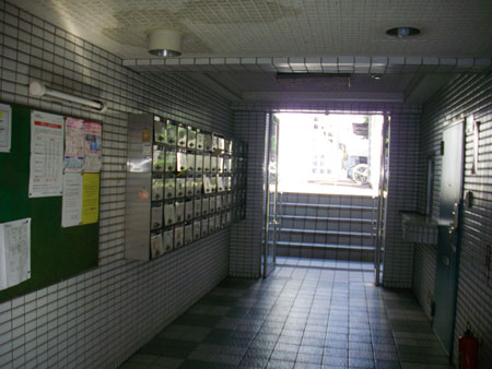 Entrance Hall (Mail box)