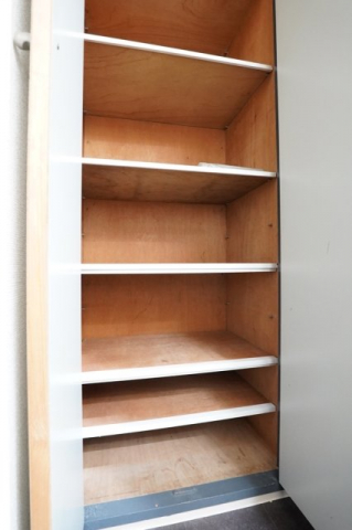 Other (Closet) Other (Closet)